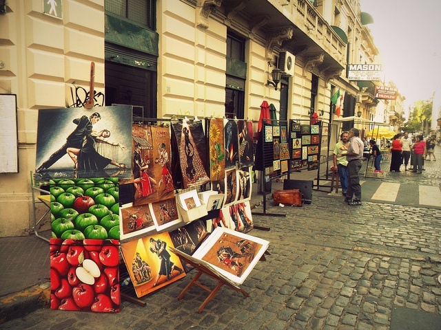 Artistes vendant leurs œuvres à San Telmo