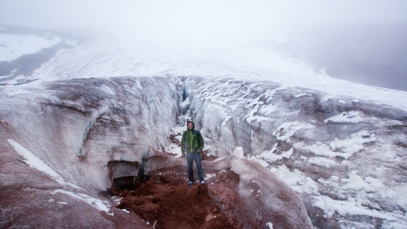 Vous pouvez marcher jusqu'au début de la couche de glace au sommet. À partir de cet endroit, seuls les alpinistes peuvent continuer jusqu'à Cotopaxi.