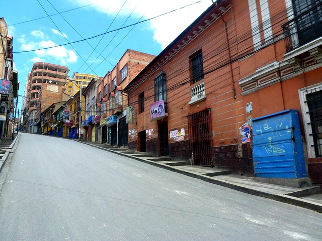 Rues vides de La Paz © <a href="https://www.flickr.com/photos/guellec31" target="_blank">Léo Guellec</a>