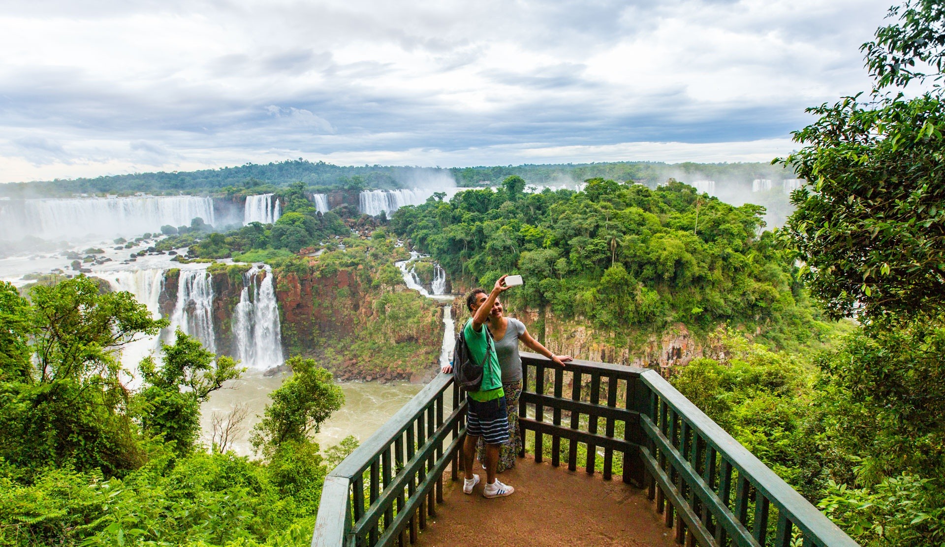La meilleure période pour visiter les chutes d'Iguazú est de novembre à mars. Source : Viventura